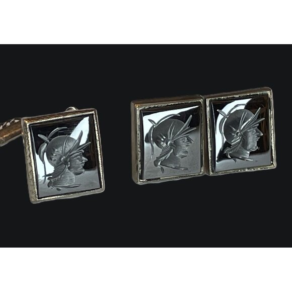 Sterling Silver & Hematite Cameo Soldier Cufflinks & Tie Clip Set - Picture 4 of 11